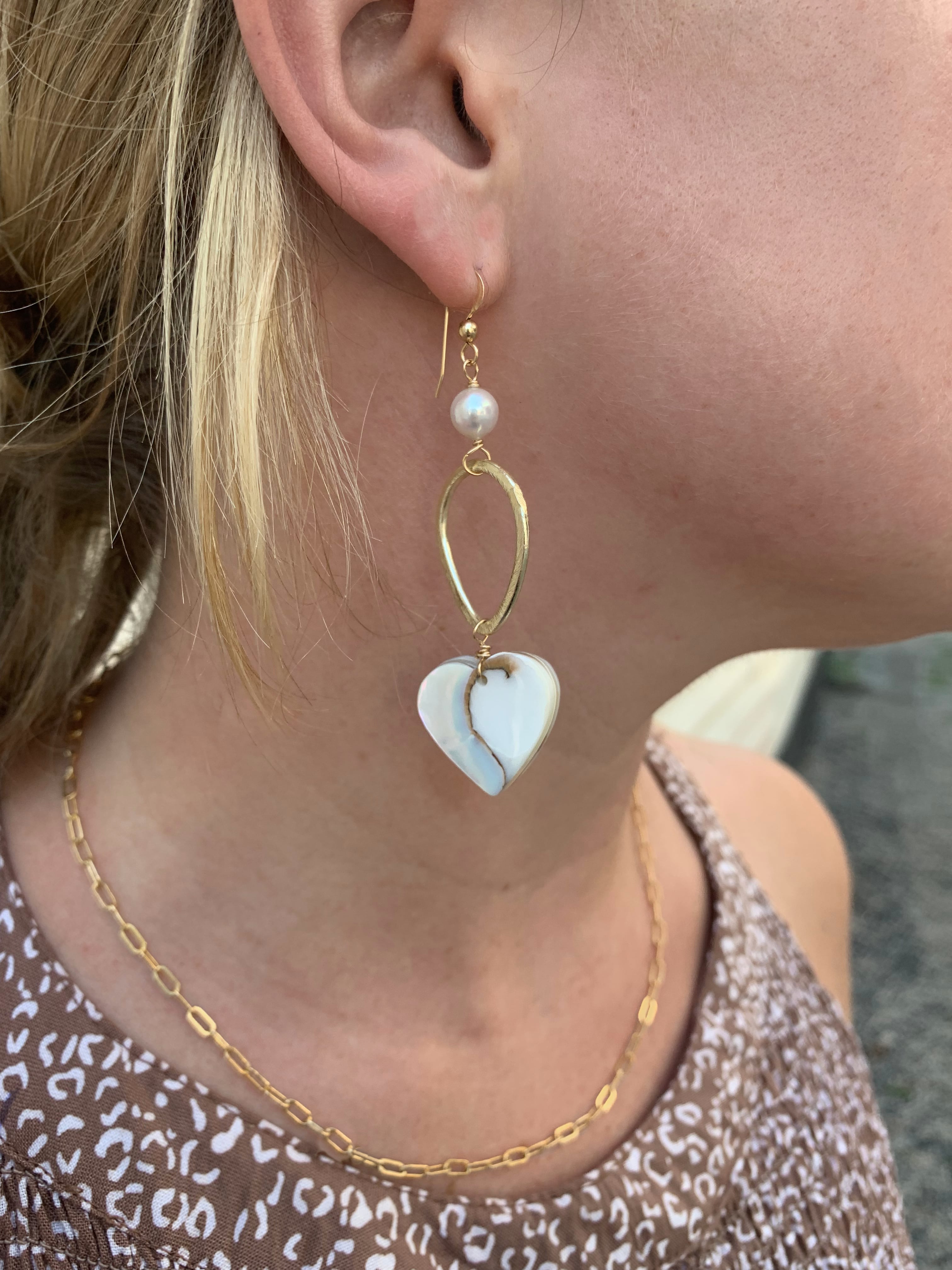 Drop of Heart Earrings
