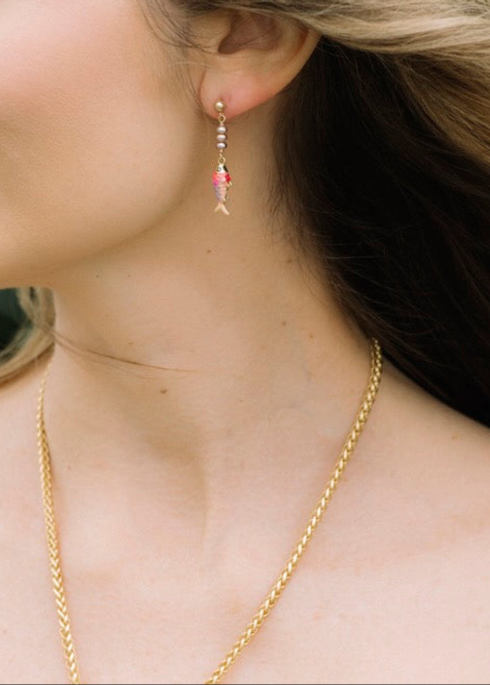 Painted Fish Earrings in Pink Pearl