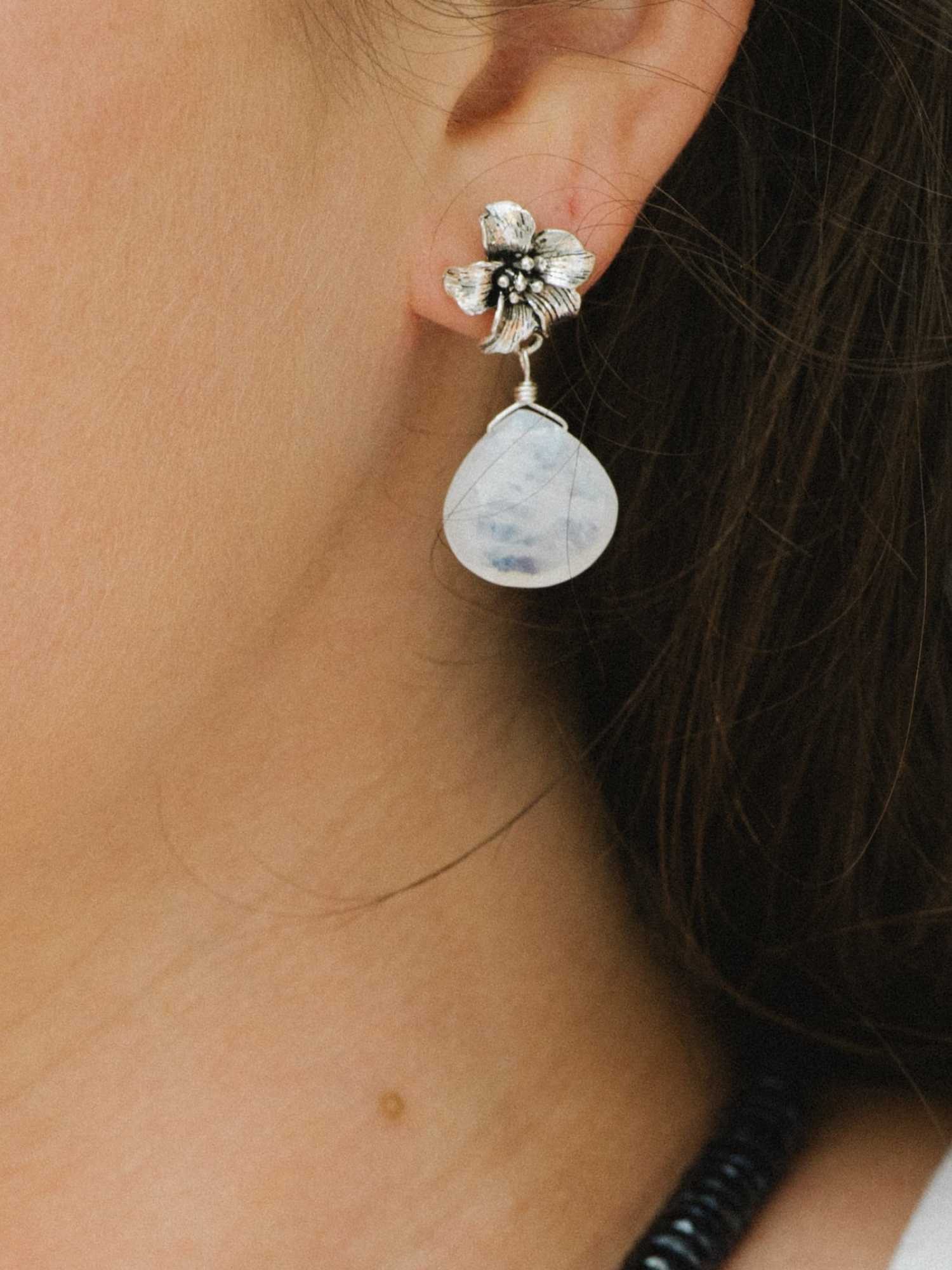 Hibiscus Earrings in Moonstone