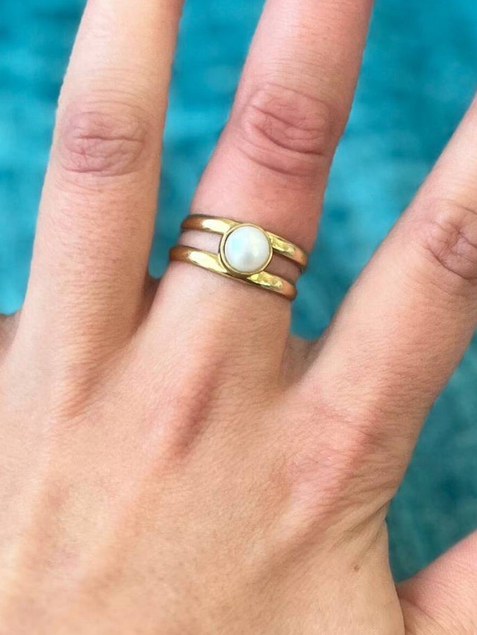 Island Pearl Double Band Adjustable Ring
