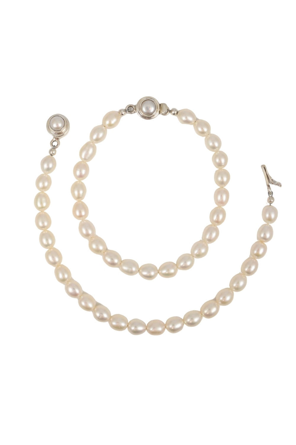 Simple Pearl Bracelet