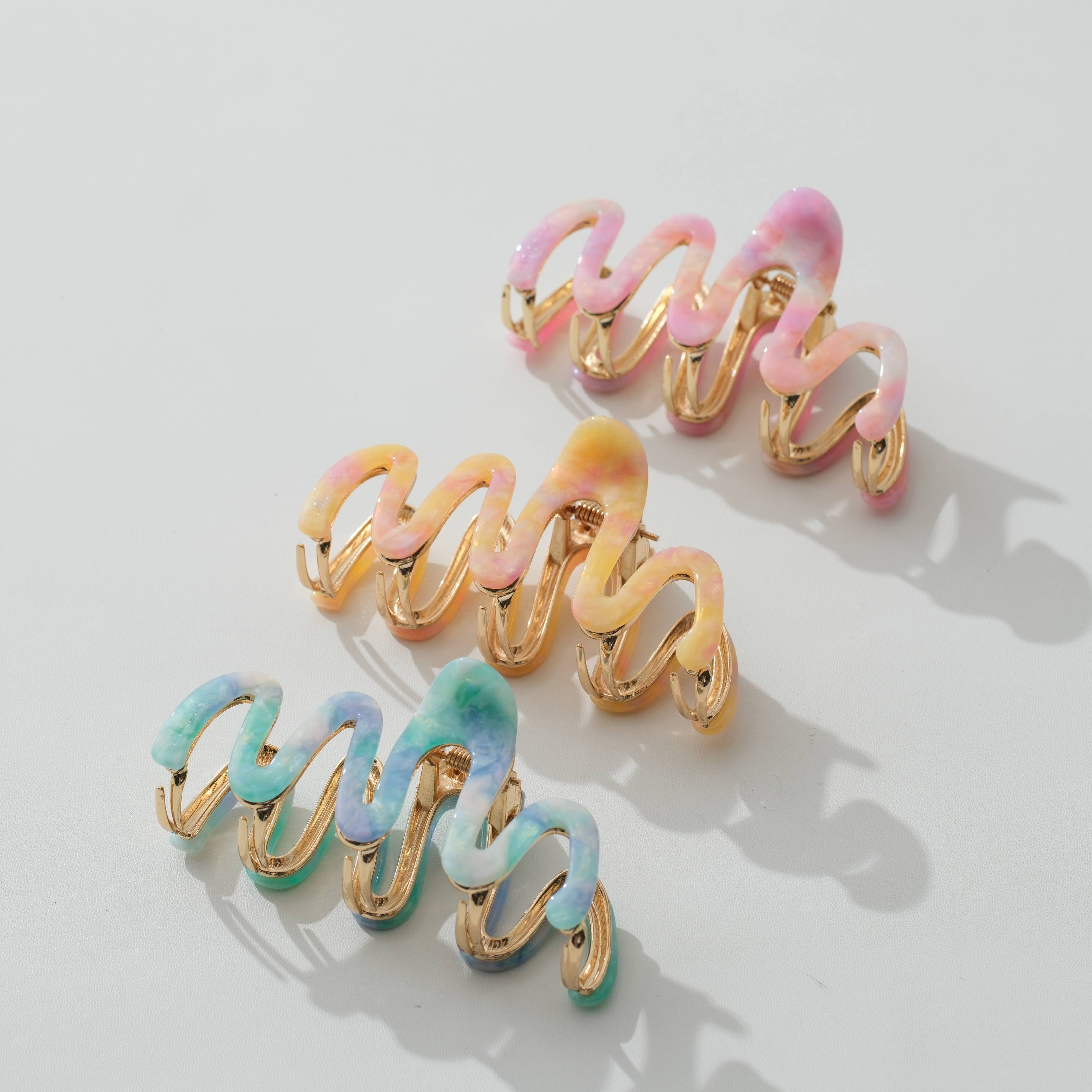 Island Sun Wave Claw Clip