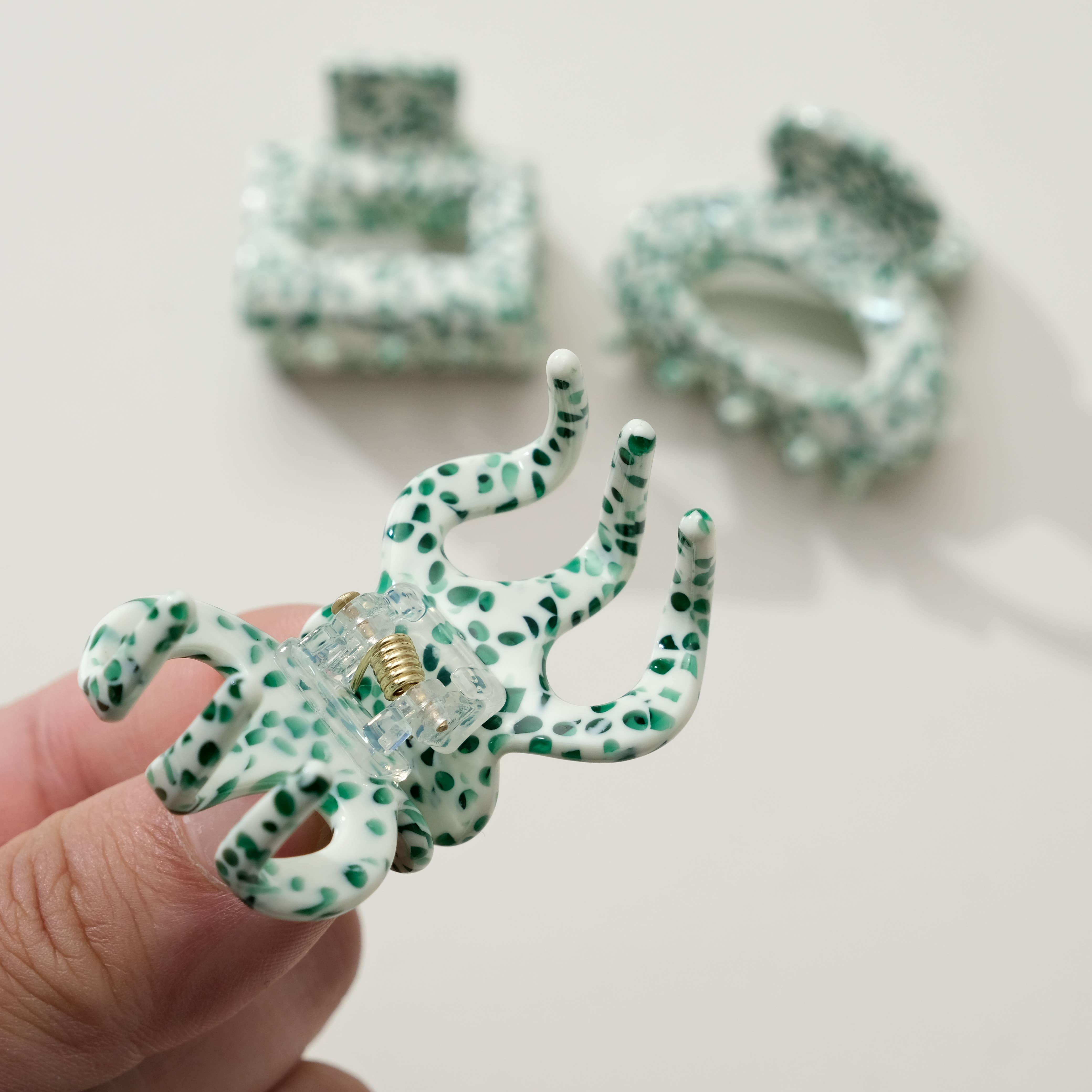 Green Speckled Mini Claw Clips