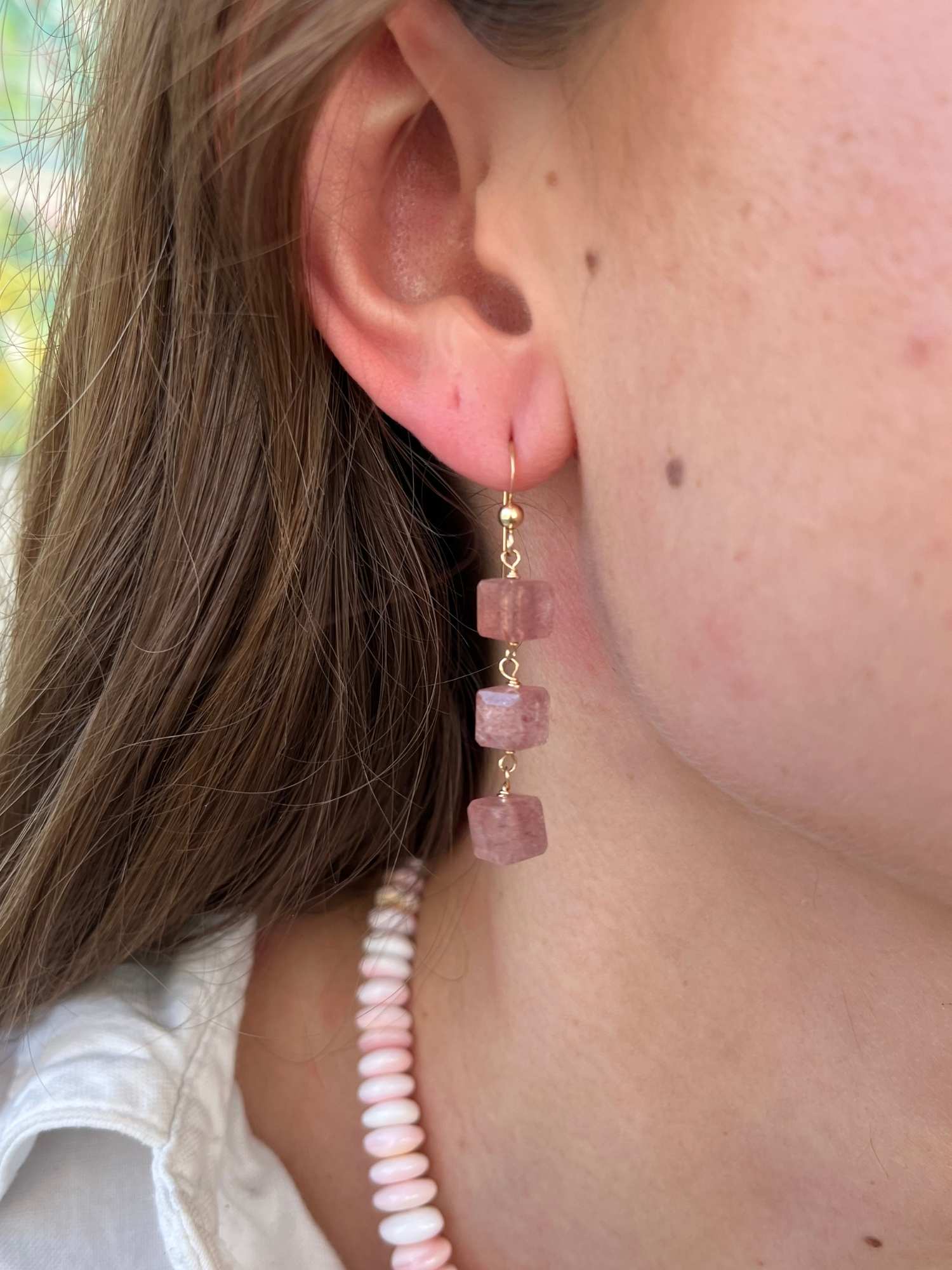 Cara Cube Earrings in Pink Strawberry Quartz 