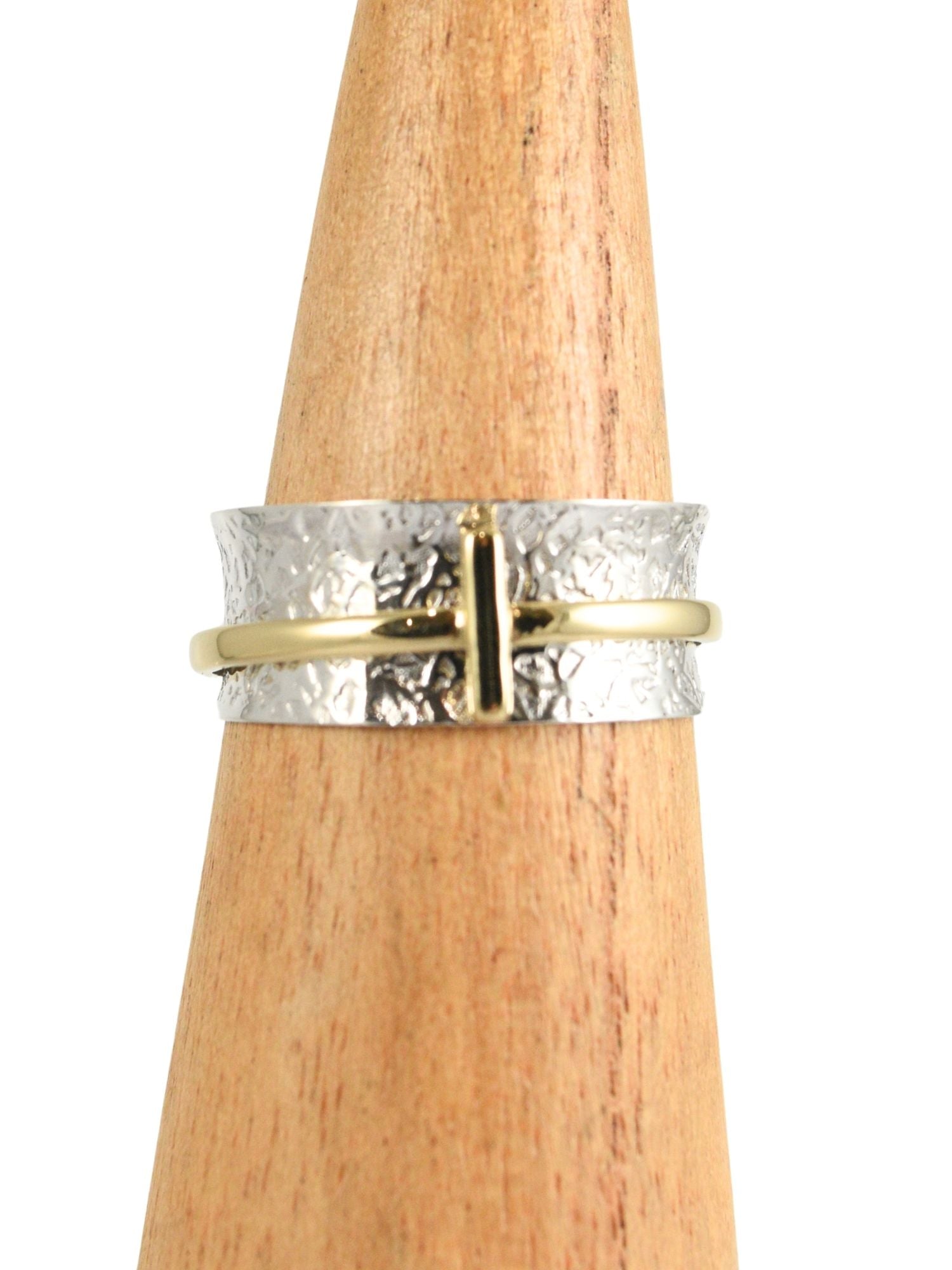 Cross Spinner Ring 