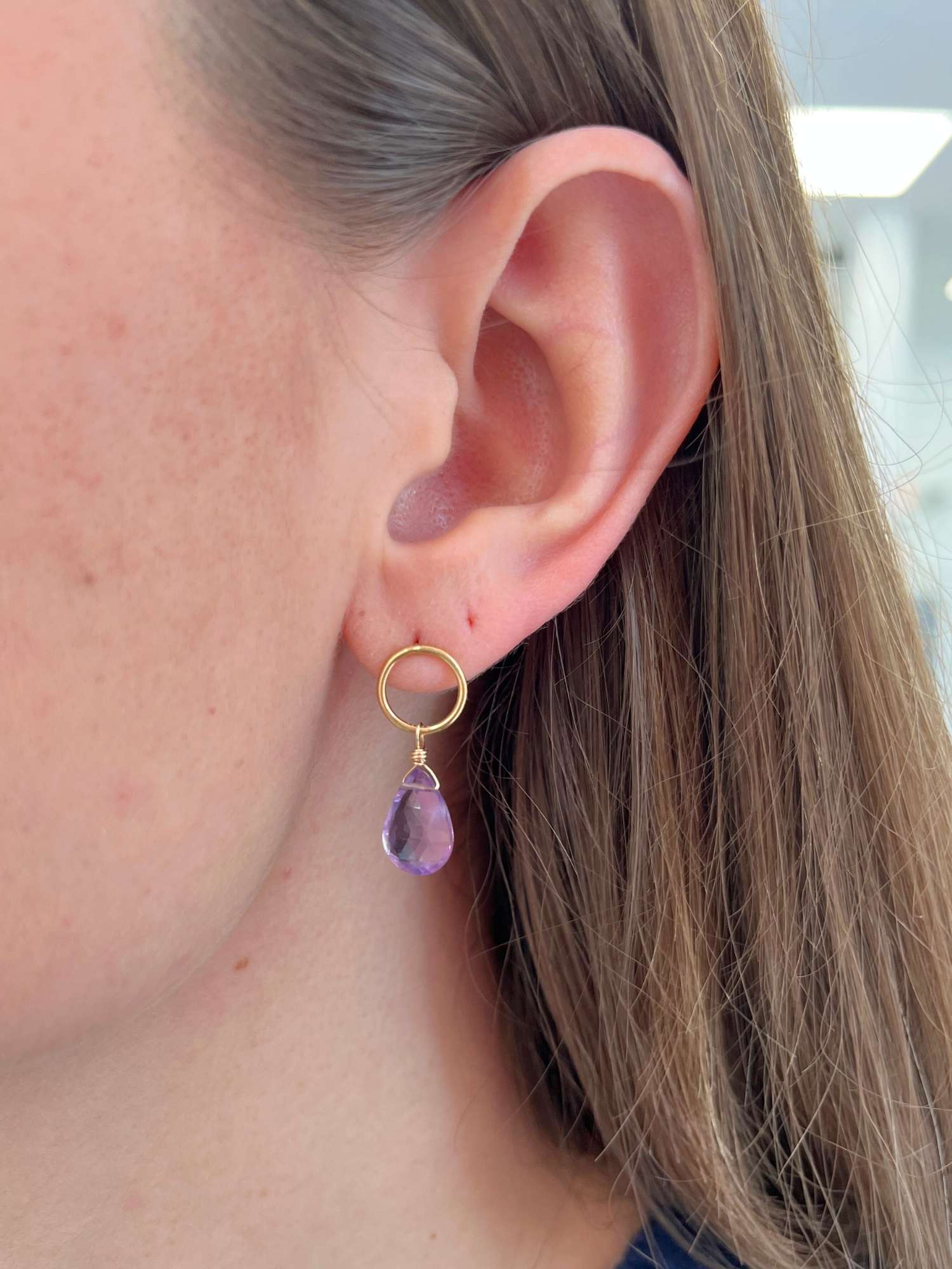 Dottie Earrings in Amethyst 