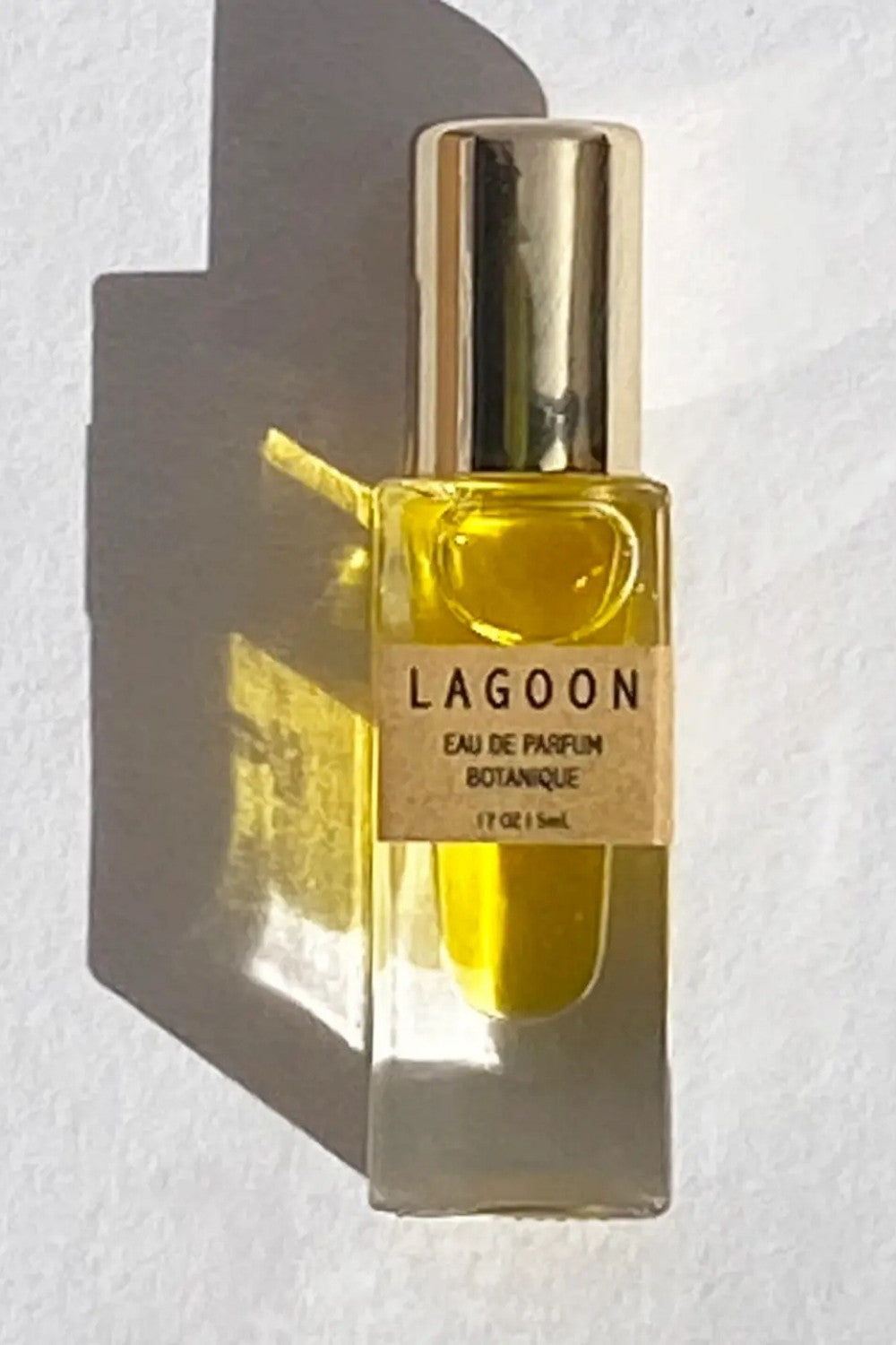 Perfume Roller in Lagoon