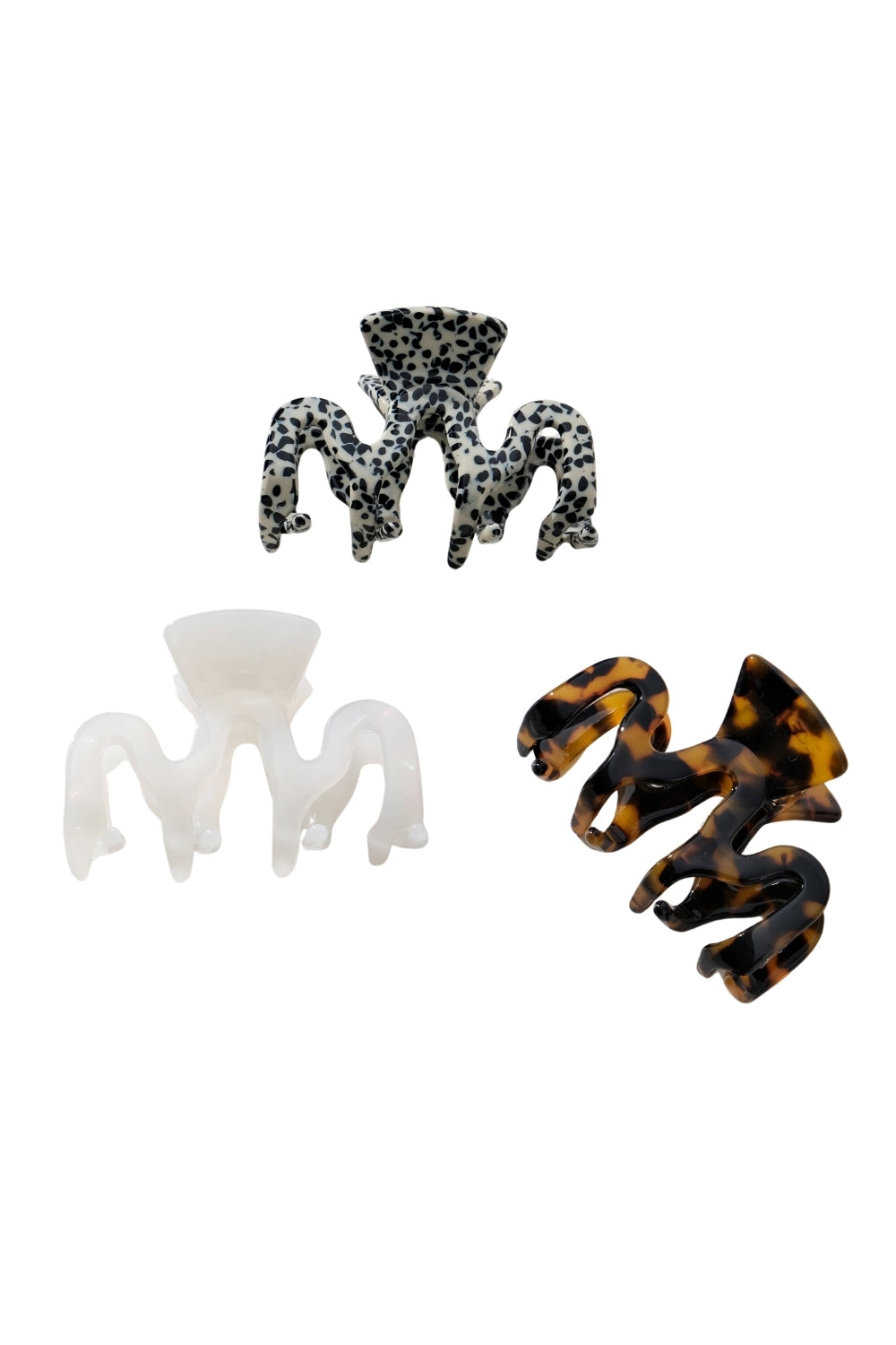 Small Classic Wavy Claw Clip