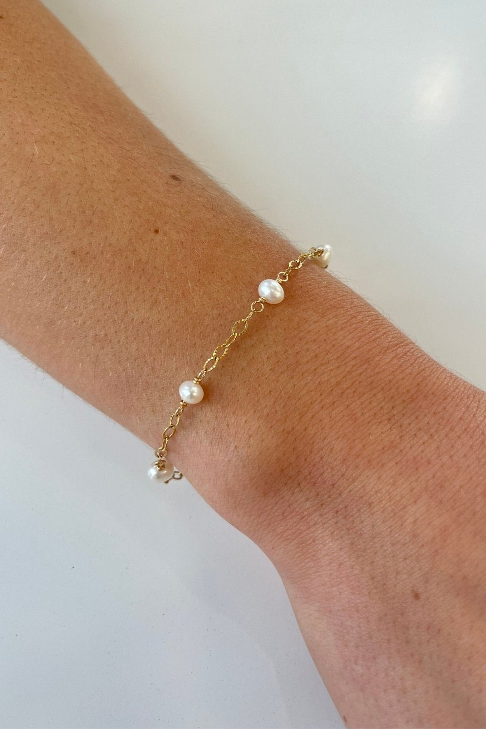 Starburst Bracelet in Pearl
