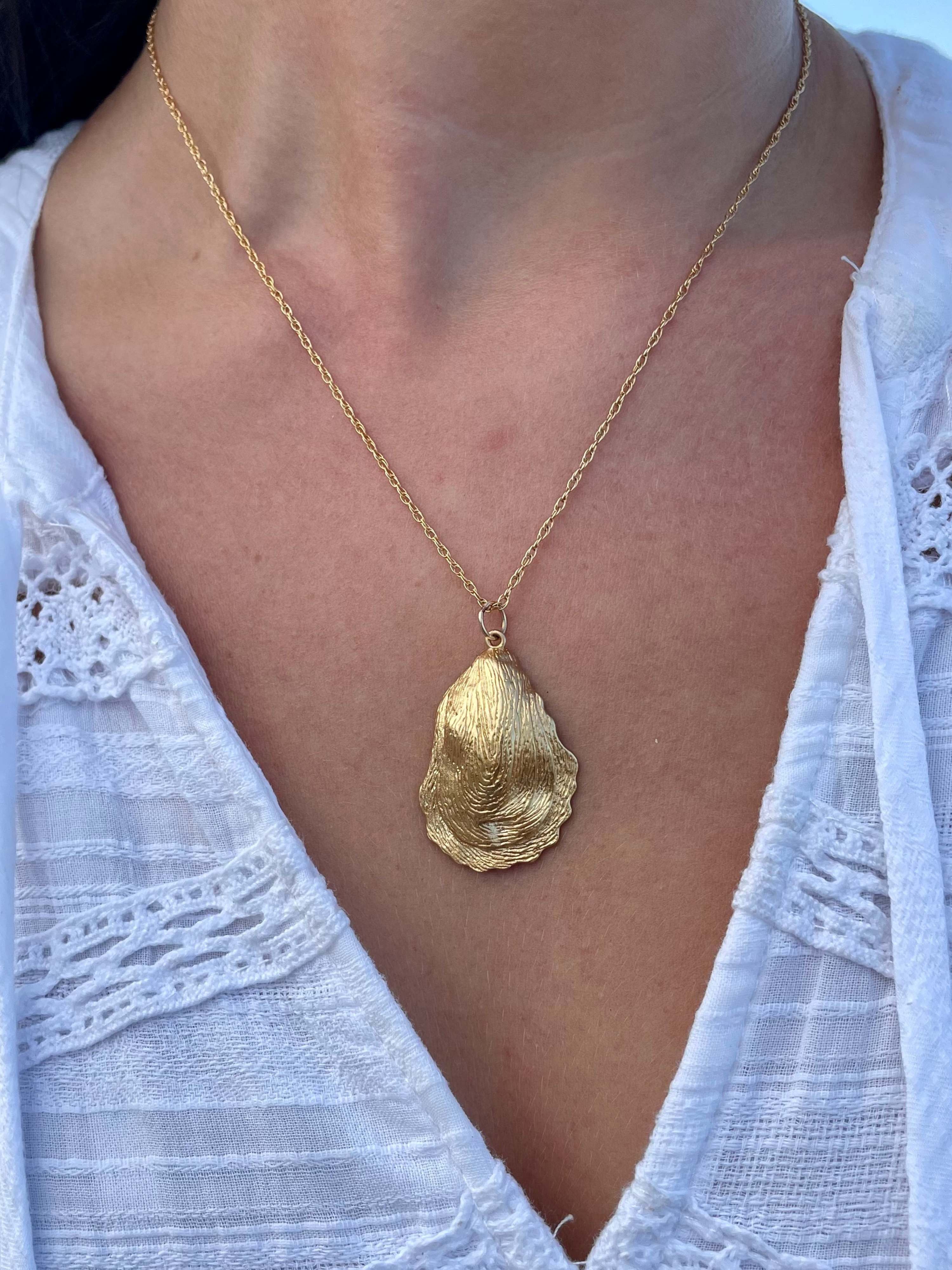 Morris Necklace in Gold