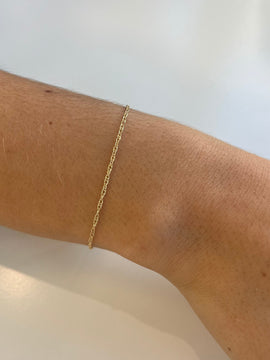 14kt Gold Venus Chain