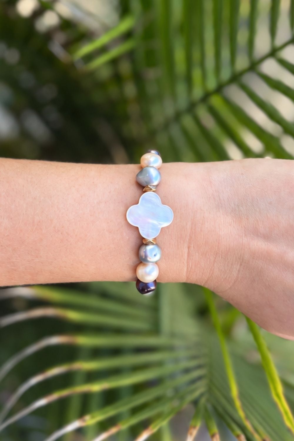 Monroe Pearl Bracelet