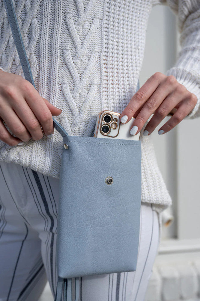 Phone Purse in Chambray